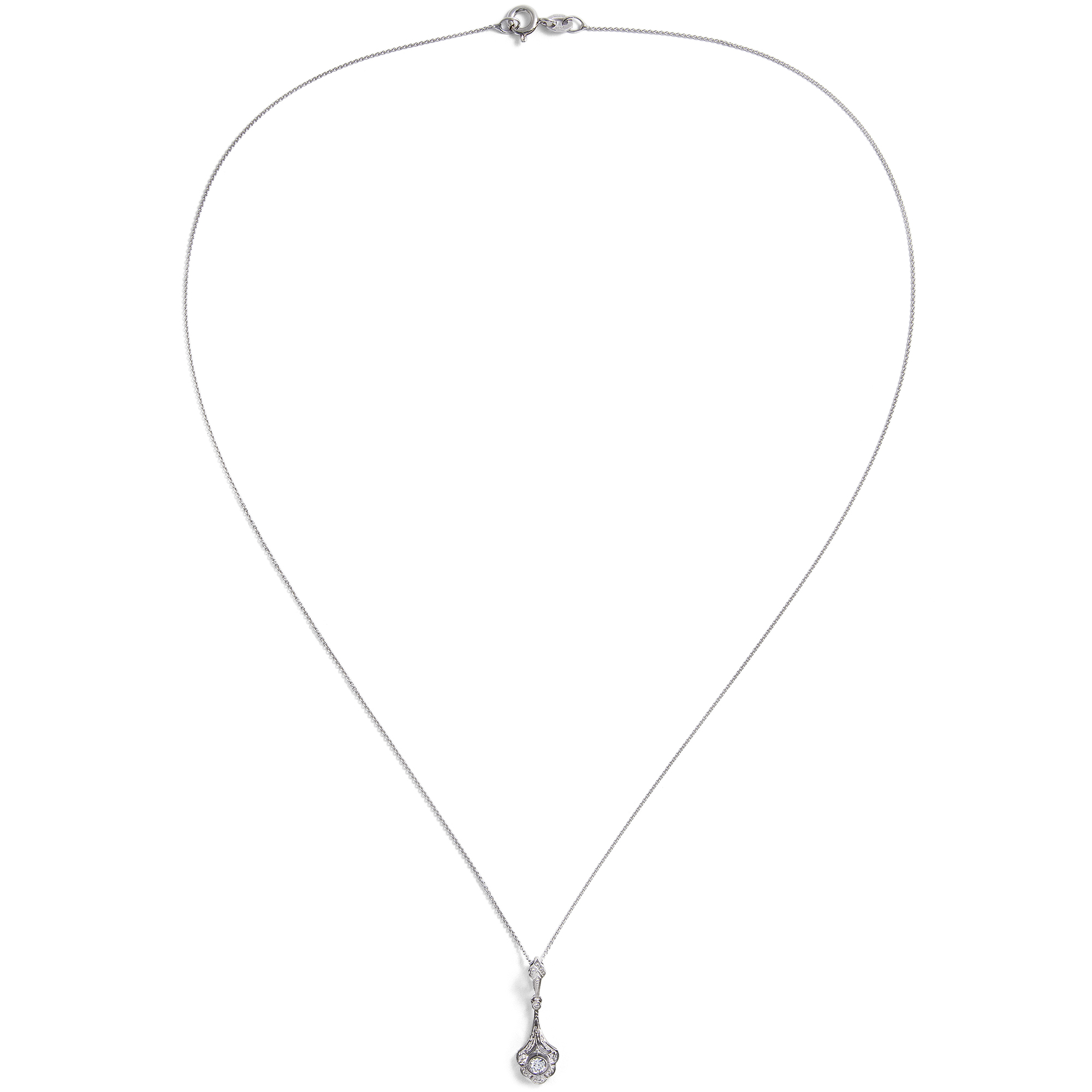 Zarter Anhänger mit Diamant im Stil des Art Déco, aus unserer Werkstatt Zarter Anhänger mit Diamant im Stil des Art Déco, aus unserer Werkstatt