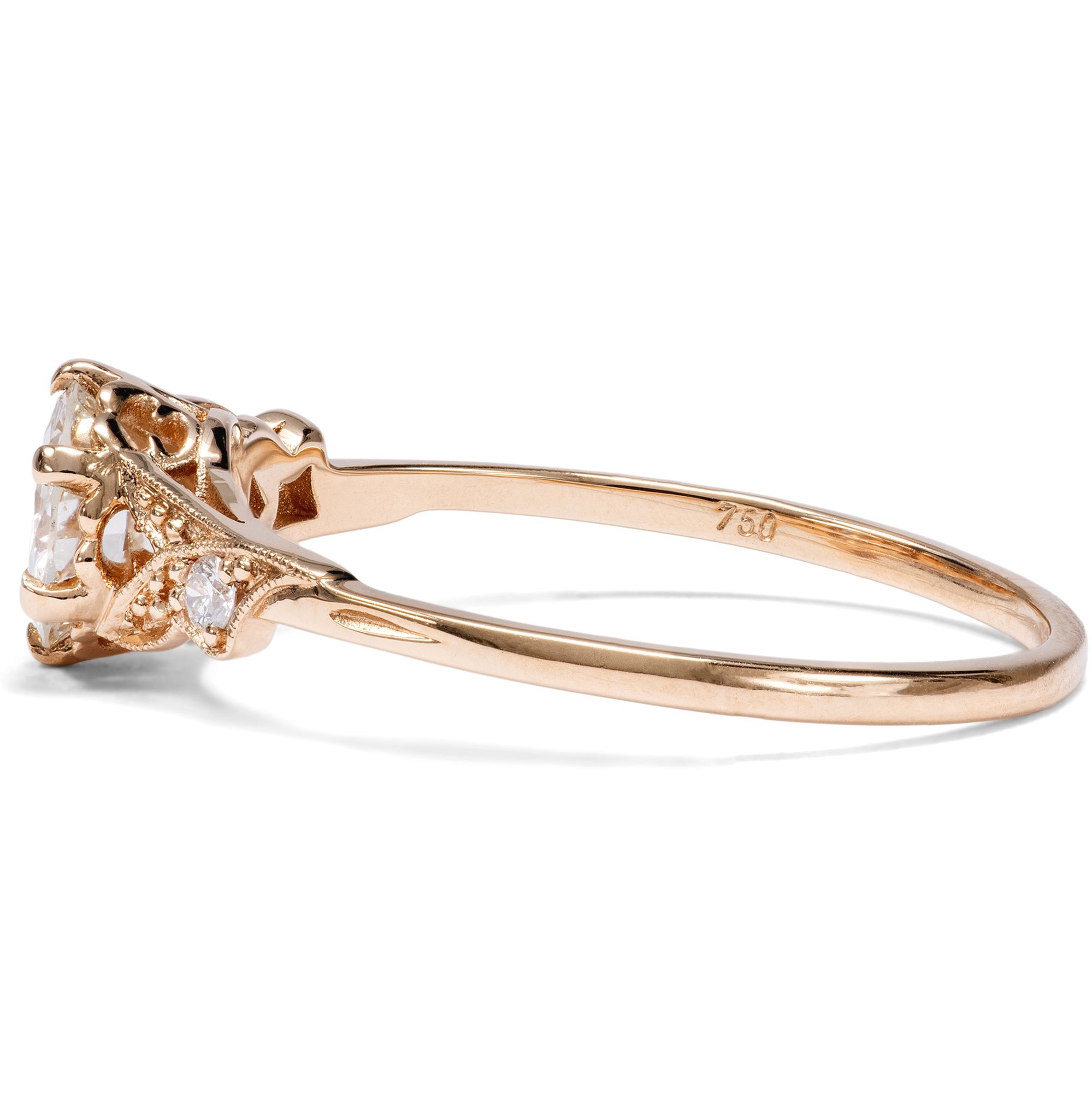 Zarter Ring mit vintage 0,60 ct Brillant in Roségold, aus unserer Werkstatt Zarter Ring mit vintage 0,60 ct Brillant in Roségold, aus unserer Werkstatt