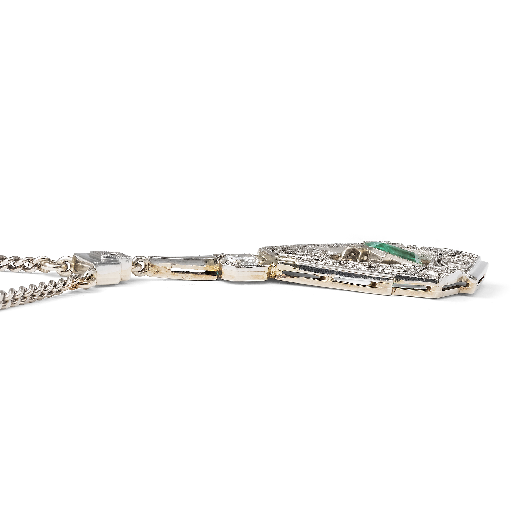 Elegantes Collier des Art Déco mit Smaragd & Diamanten, um 1930 Elegantes Collier des Art Déco mit Smaragd & Diamanten, um 1930
