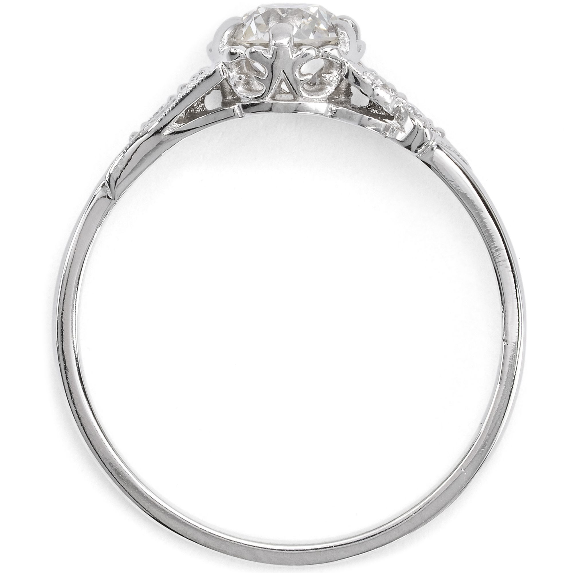 Zarter Ring mit 0,56 ct „Old European Cut“-Diamant in Platin, aus unserer Werkstatt Zarter Ring mit 0,56 ct „Old European Cut“-Diamant in Platin, aus unserer Werkstatt