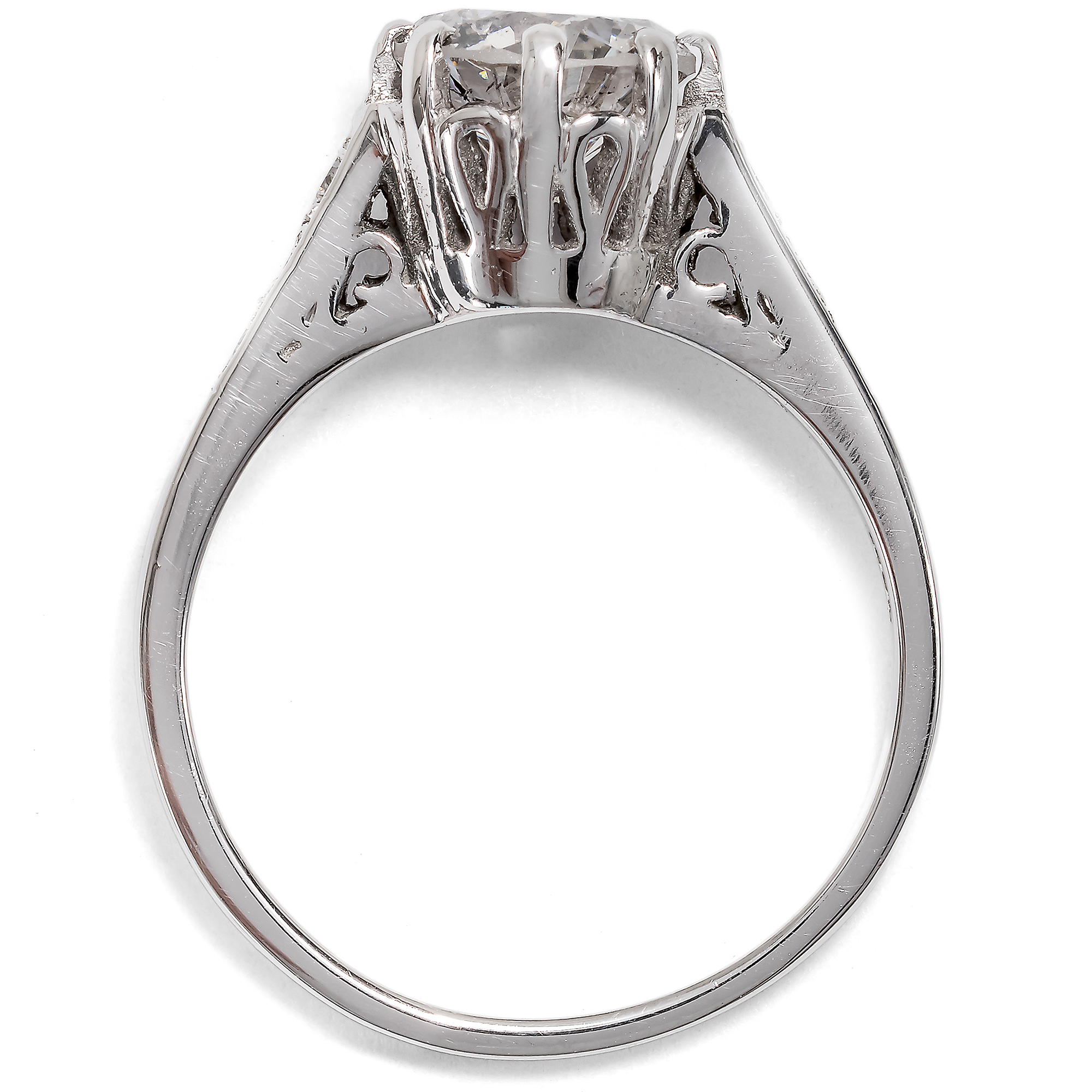Kraftvoller vintage Ring mit 1,60 ct Brillantsolitär in Weißgold, um 1955 Kraftvoller vintage Ring mit 1,60 ct Brillantsolitär in Weißgold, um 1955