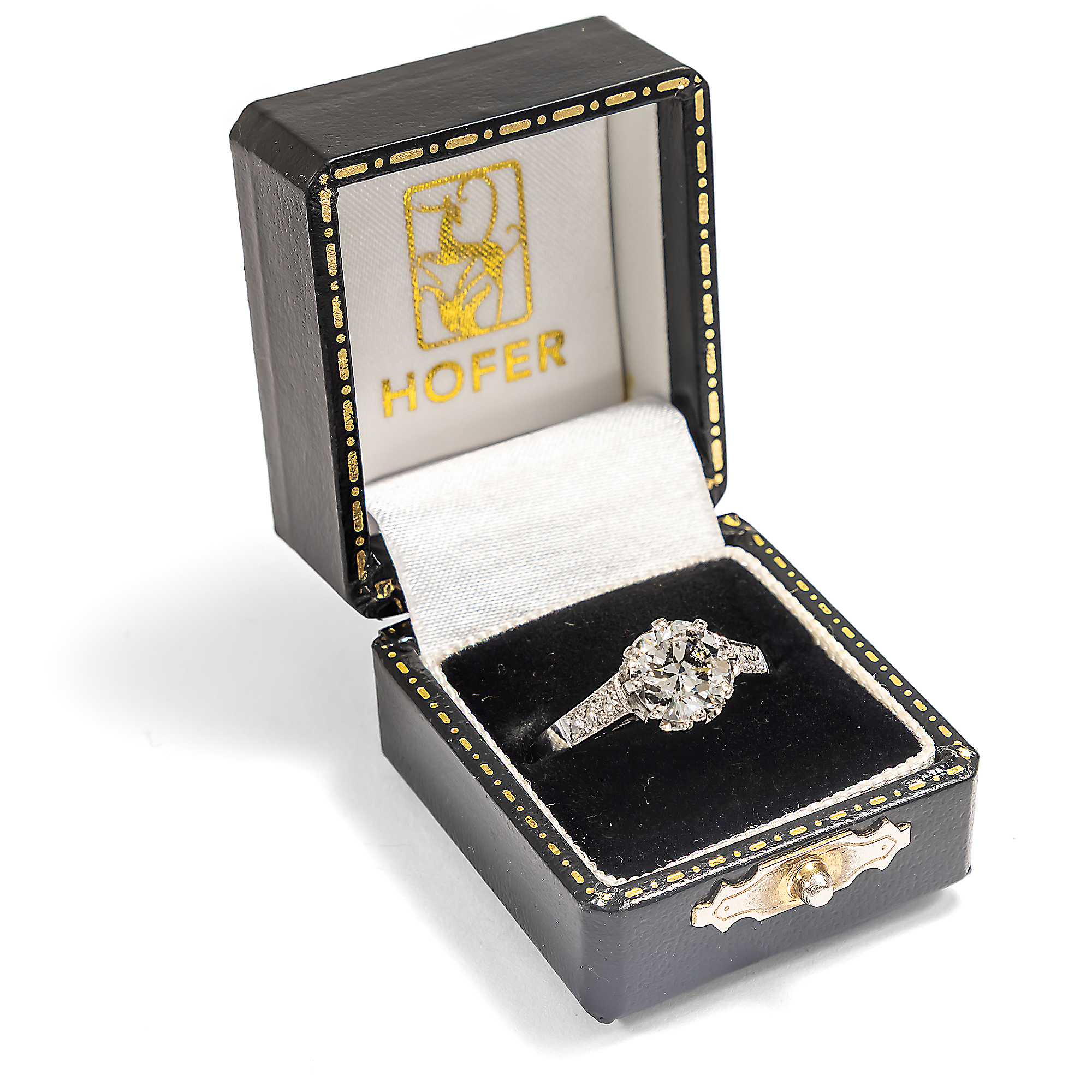 Kraftvoller vintage Ring mit 1,60 ct Brillantsolitär in Weißgold, um 1955 Kraftvoller vintage Ring mit 1,60 ct Brillantsolitär in Weißgold, um 1955