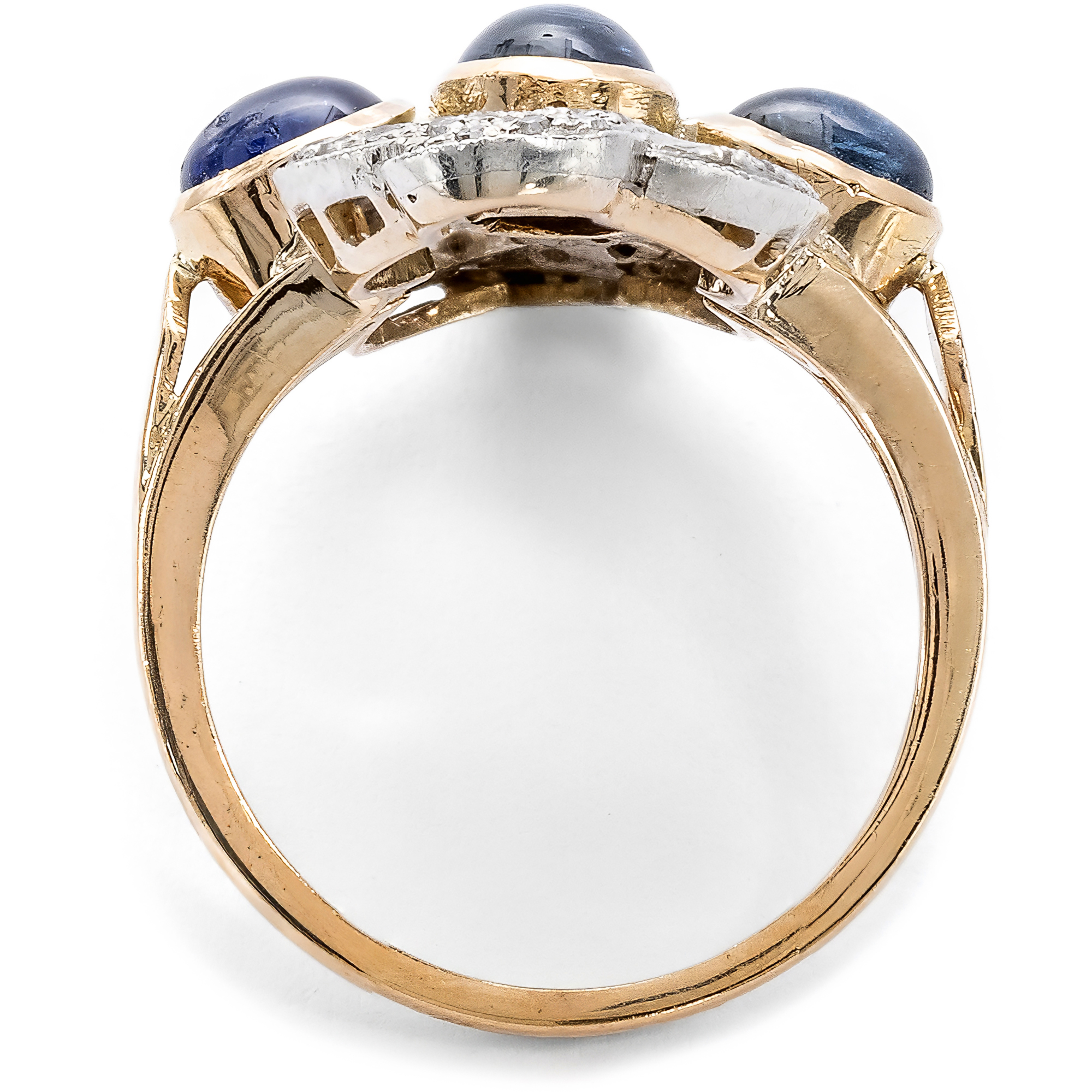 Großer Ring in historischer Form mit Saphiren & Diamanten, um 1985 Großer Ring in historischer Form mit Saphiren & Diamanten, um 1985