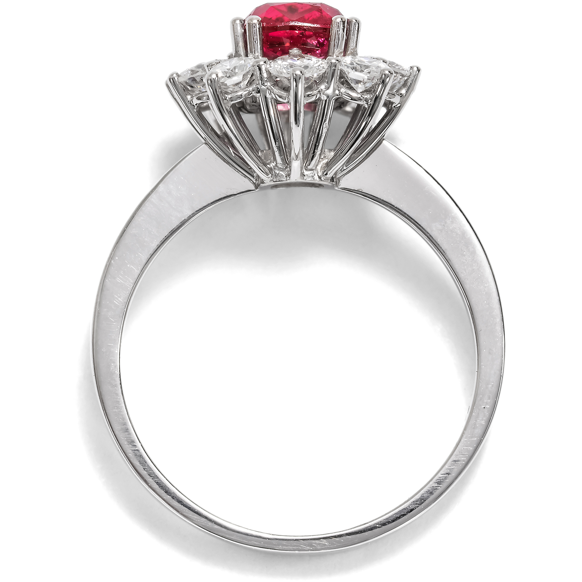 Bezaubernder vintage Ring mit rosa Turmalin & Diamanten, um 1970 Bezaubernder vintage Ring mit rosa Turmalin & Diamanten, um 1970