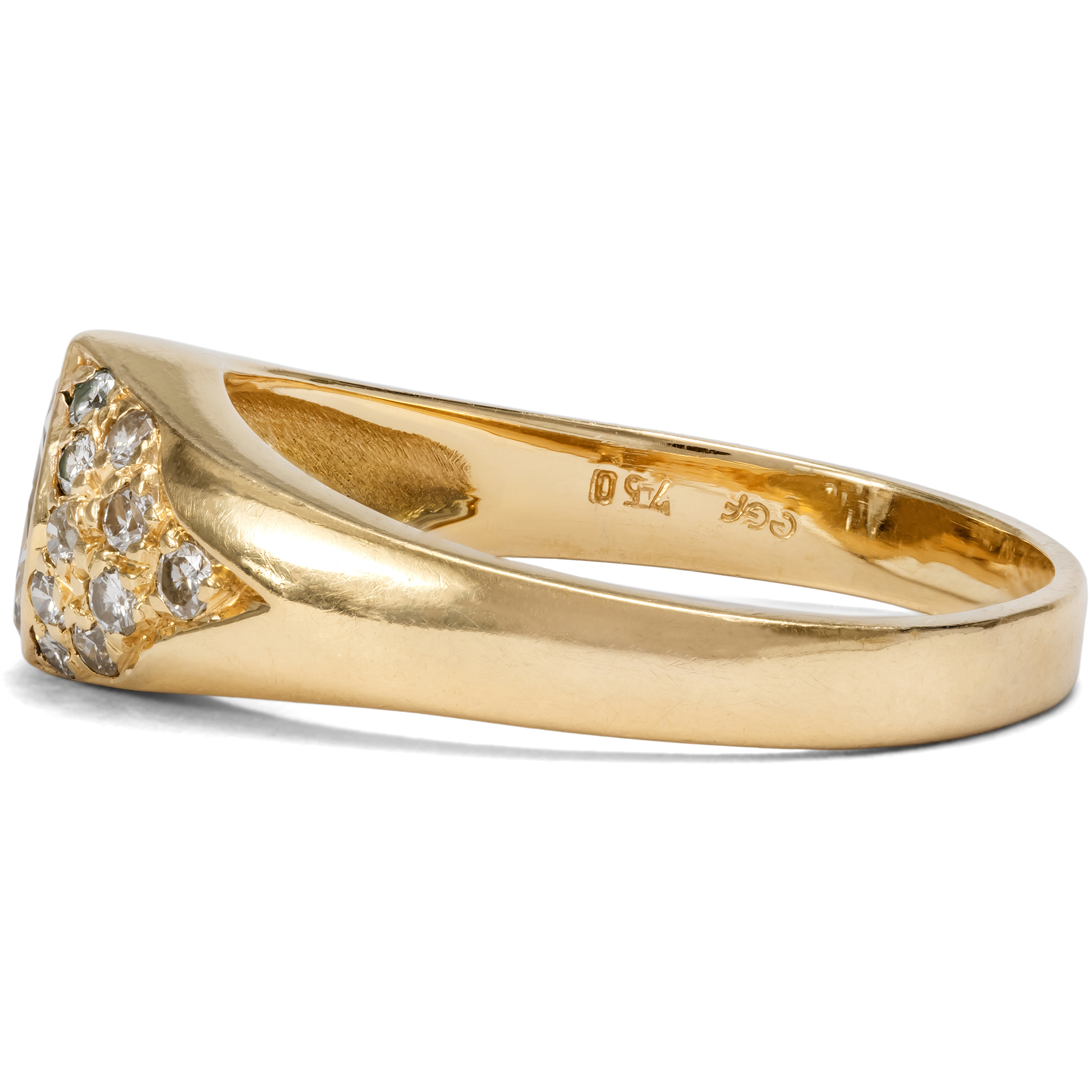 Vintage Goldring mit Diamant im Navetteschliff und Brillanten, Pforzheim um 1985 Vintage Goldring mit Diamant im Navetteschliff und Brillanten, Pforzheim um 1985