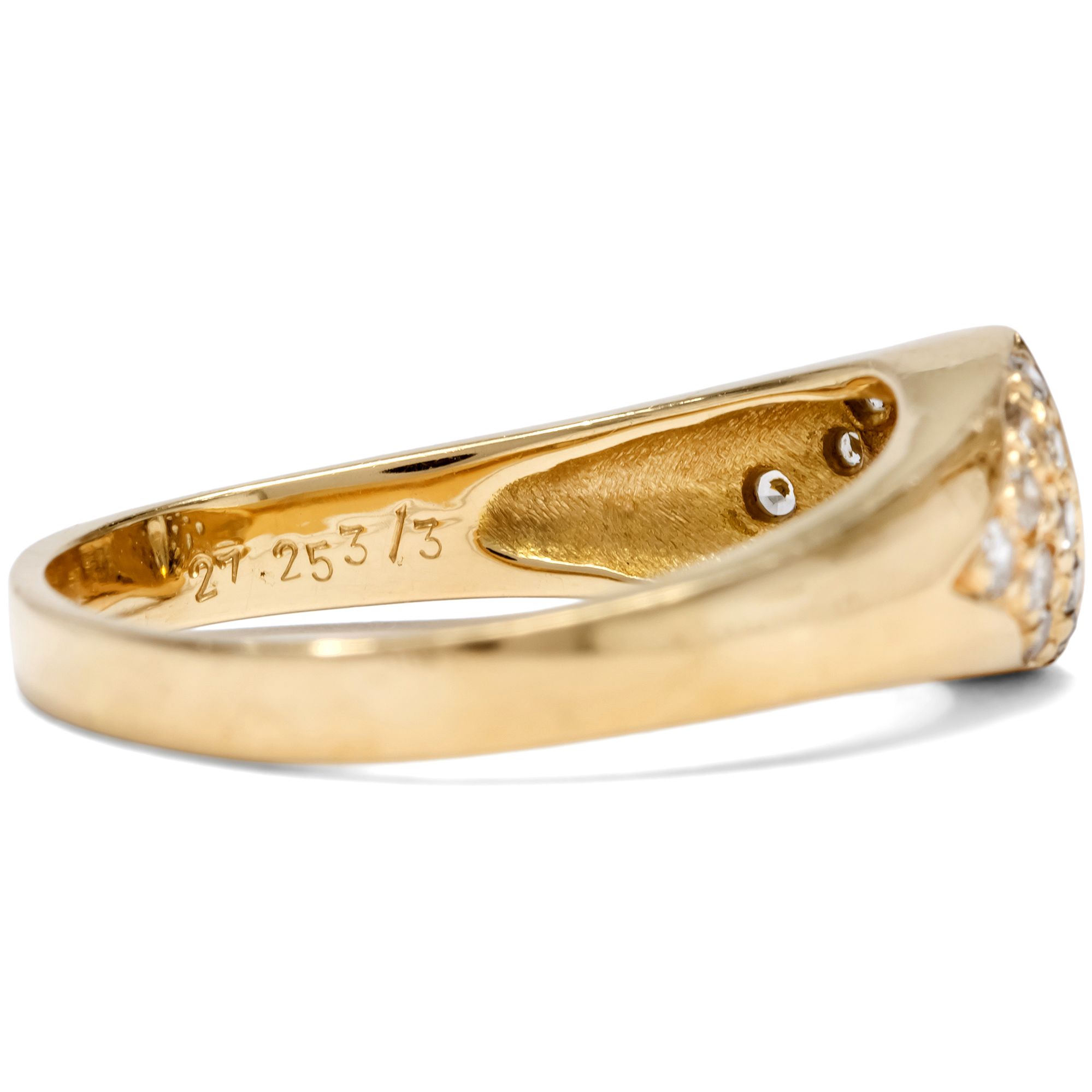 Vintage Goldring mit Diamant im Navetteschliff und Brillanten, Pforzheim um 1985 Vintage Goldring mit Diamant im Navetteschliff und Brillanten, Pforzheim um 1985