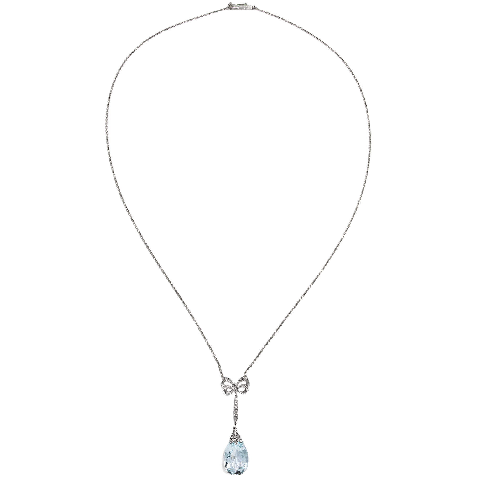 Zartes Collier mit Diamanten & Aquamarin in Platin, um 1910 Zartes Collier mit Diamanten & Aquamarin in Platin, um 1910