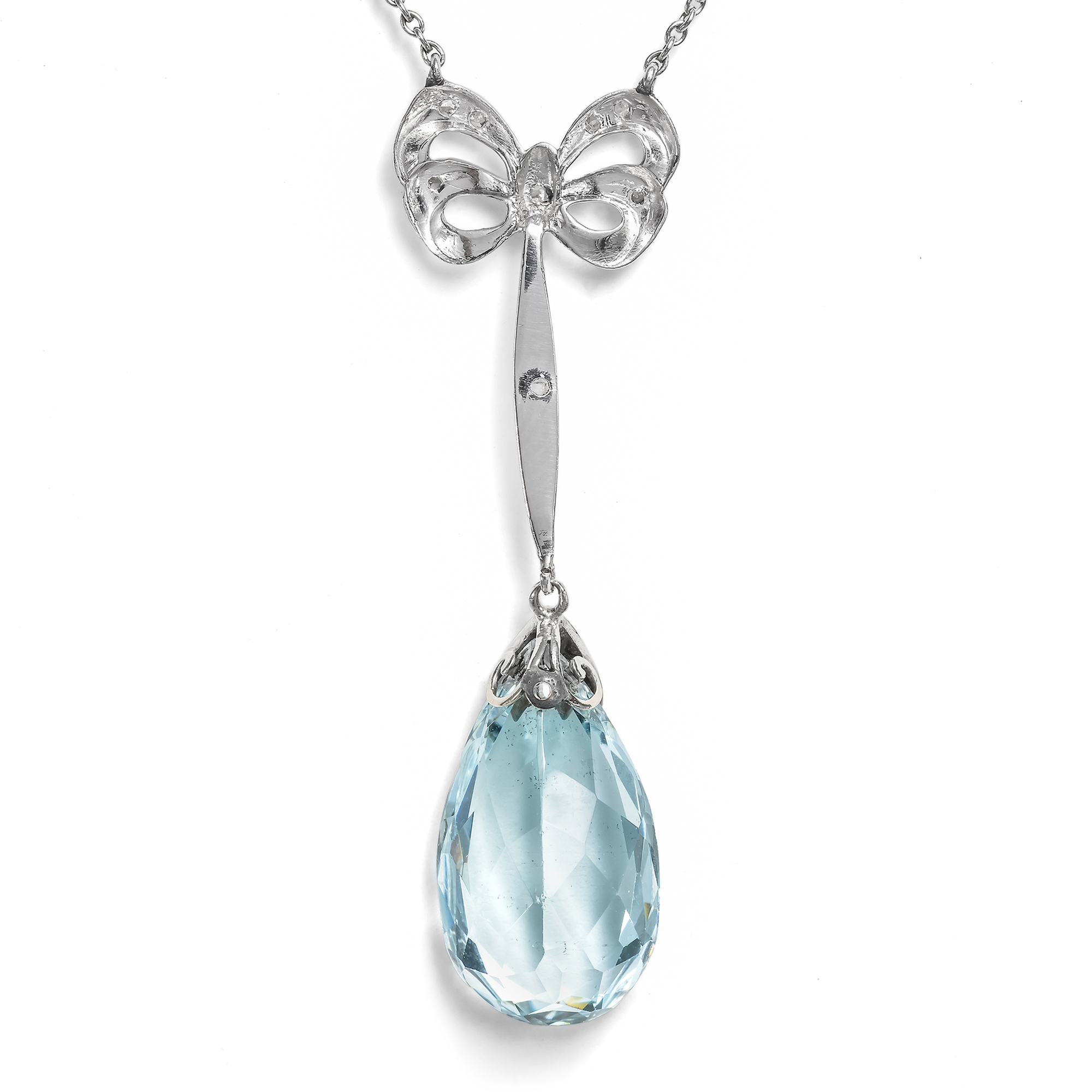 Zartes Collier mit Diamanten & Aquamarin in Platin, um 1910 Zartes Collier mit Diamanten & Aquamarin in Platin, um 1910