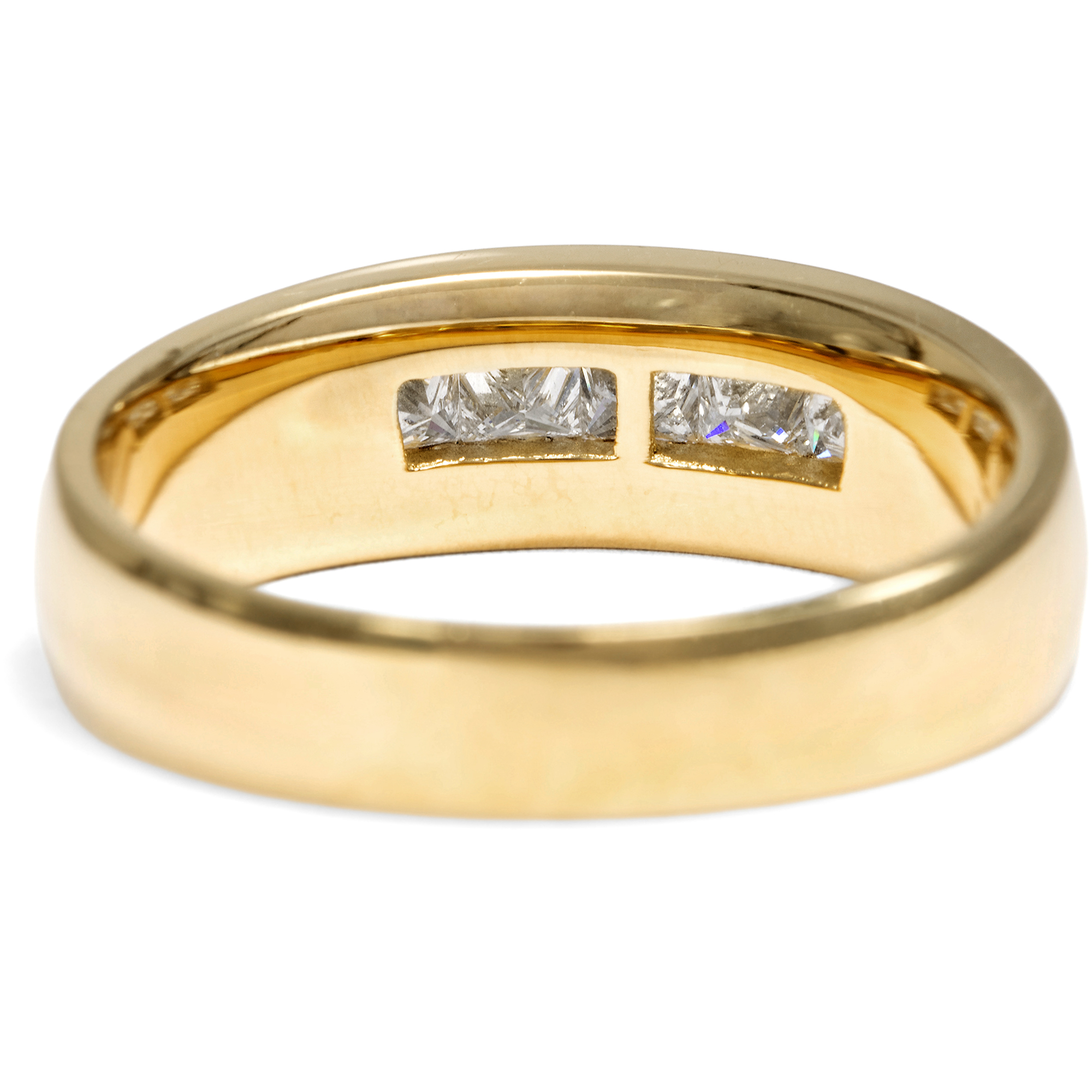 Markanter Ring aus hochkarätigem Gold mit Diamanten, Pforzheim um 2000 Markanter Ring aus hochkarätigem Gold mit Diamanten, Pforzheim um 2000
