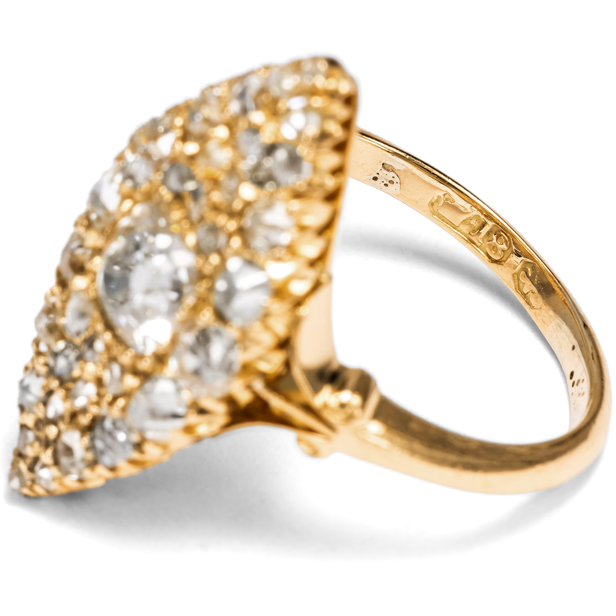 Viktorianischer Marquise-Ring mit Diamanten im Altschliff, England um 1890 Viktorianischer Marquise-Ring mit Diamanten im Altschliff, England um 1890