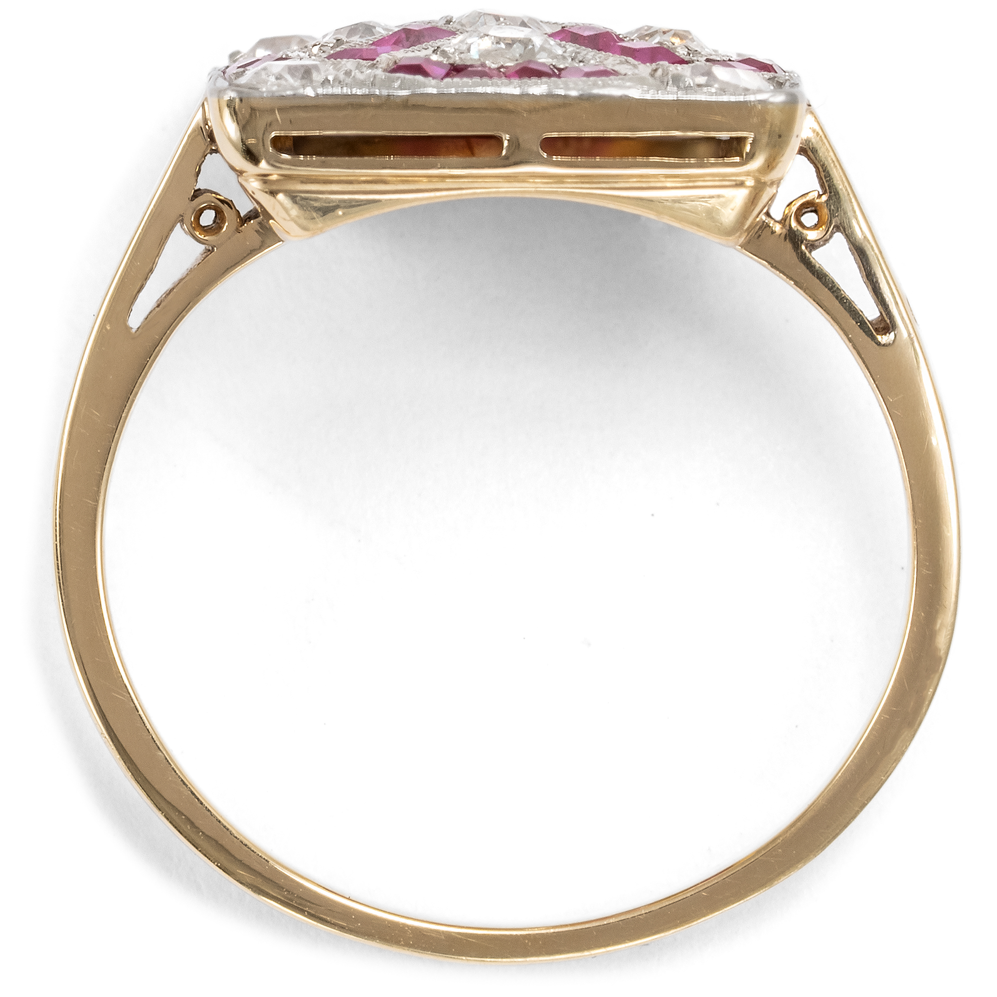 Antiker „Target Ring“ mit Diamanten & synthetischen Rubinen, um 1920 Antiker „Target Ring“ mit Diamanten & synthetischen Rubinen, um 1920