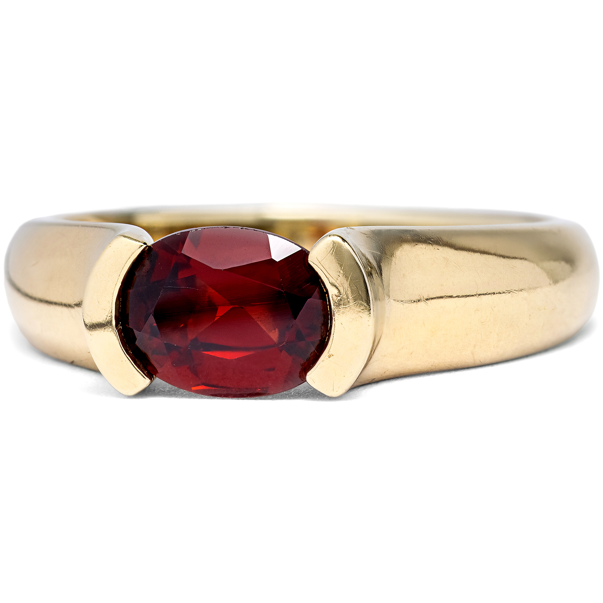 Feiner vintage Ring mit Granat in Gelbgold, um 1990 Feiner vintage Ring mit Granat in Gelbgold, um 1990