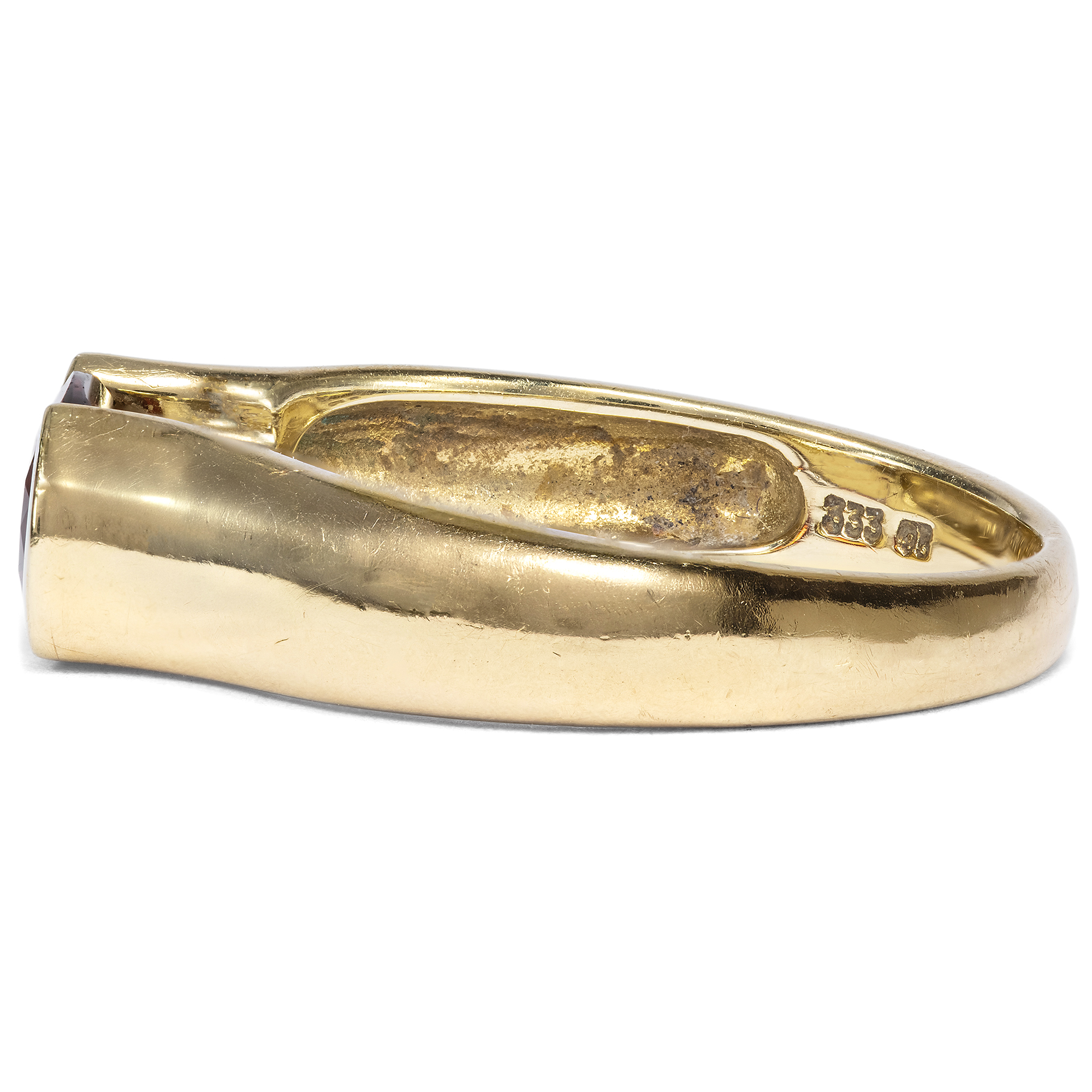 Feiner vintage Ring mit Granat in Gelbgold, um 1990 Feiner vintage Ring mit Granat in Gelbgold, um 1990