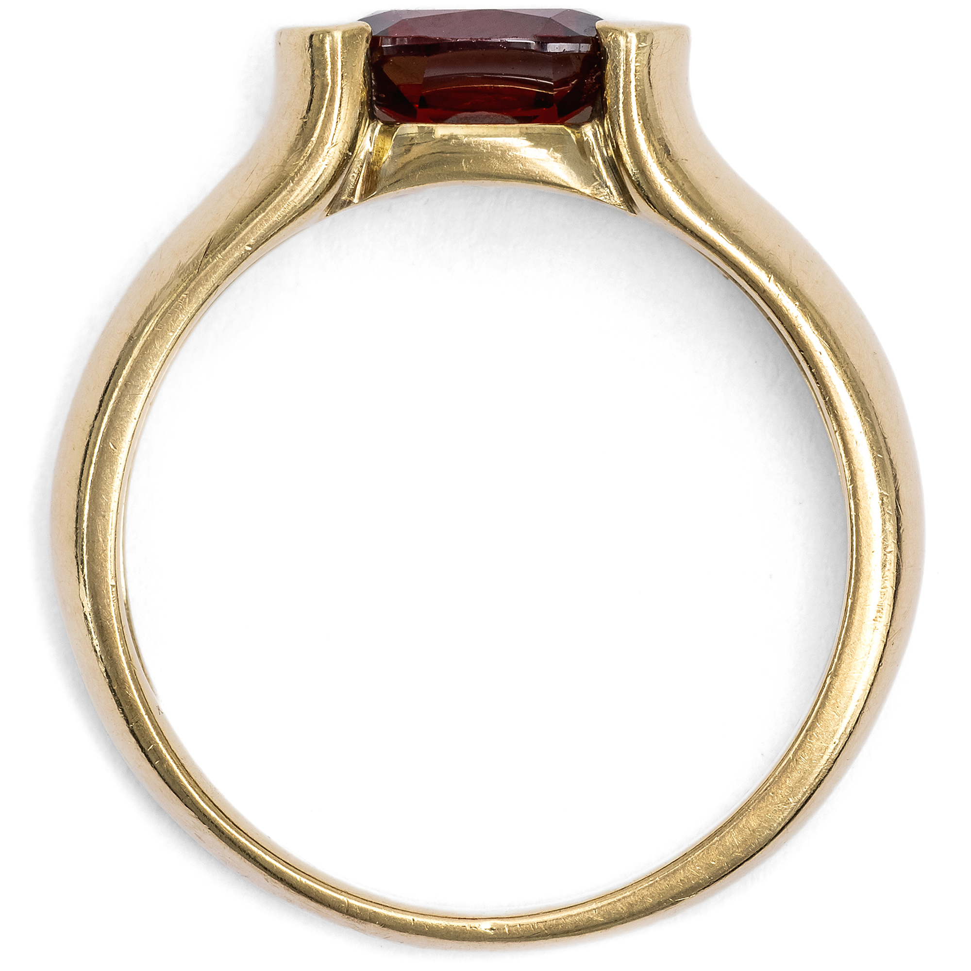 Feiner vintage Ring mit Granat in Gelbgold, um 1990 Feiner vintage Ring mit Granat in Gelbgold, um 1990