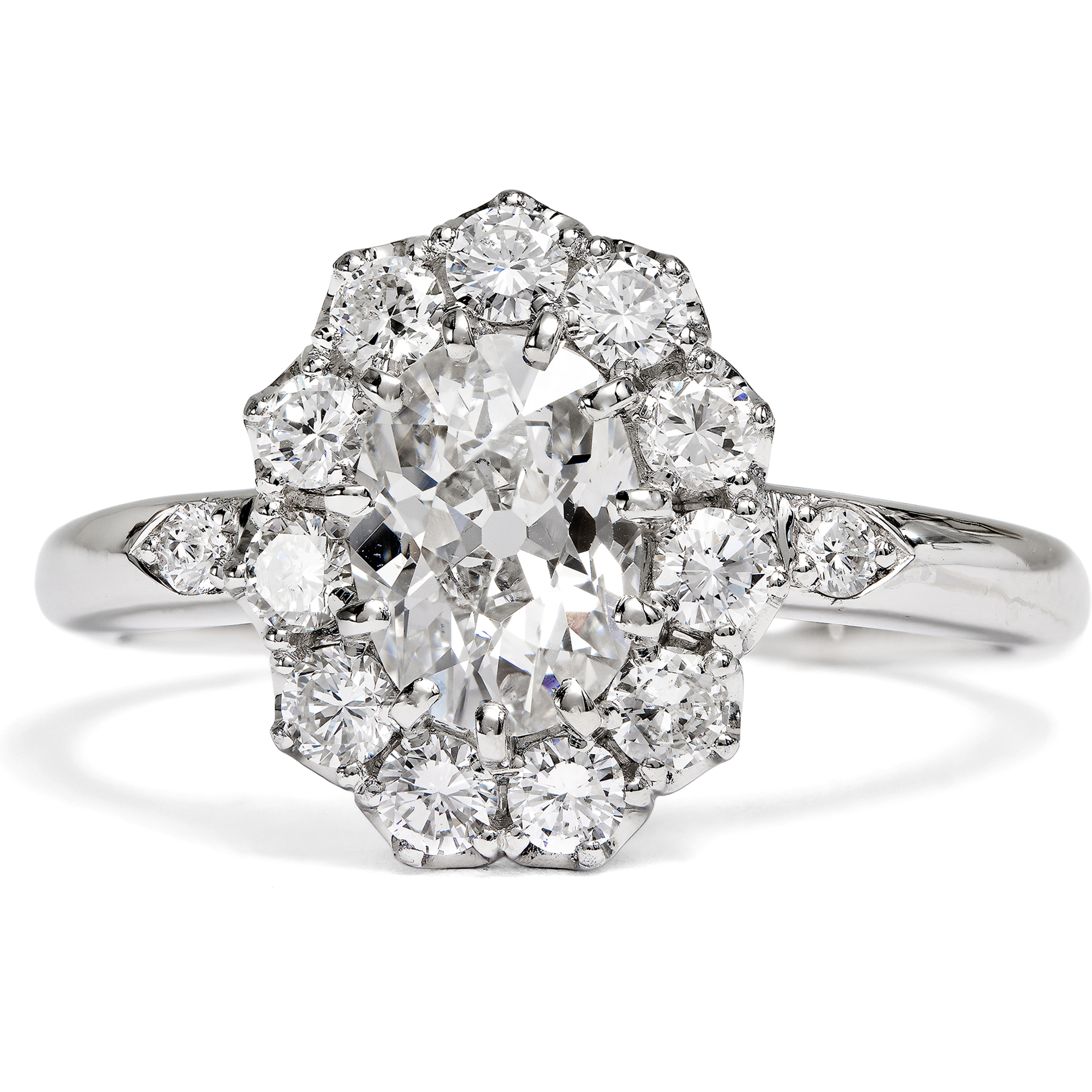 Eleganter Ring mit ovalem 1,06 ct Diamant im Altschliff in Platin, aus unserer Werkstatt Eleganter Ring mit ovalem 1,06 ct Diamant im Altschliff in Platin, aus unserer Werkstatt