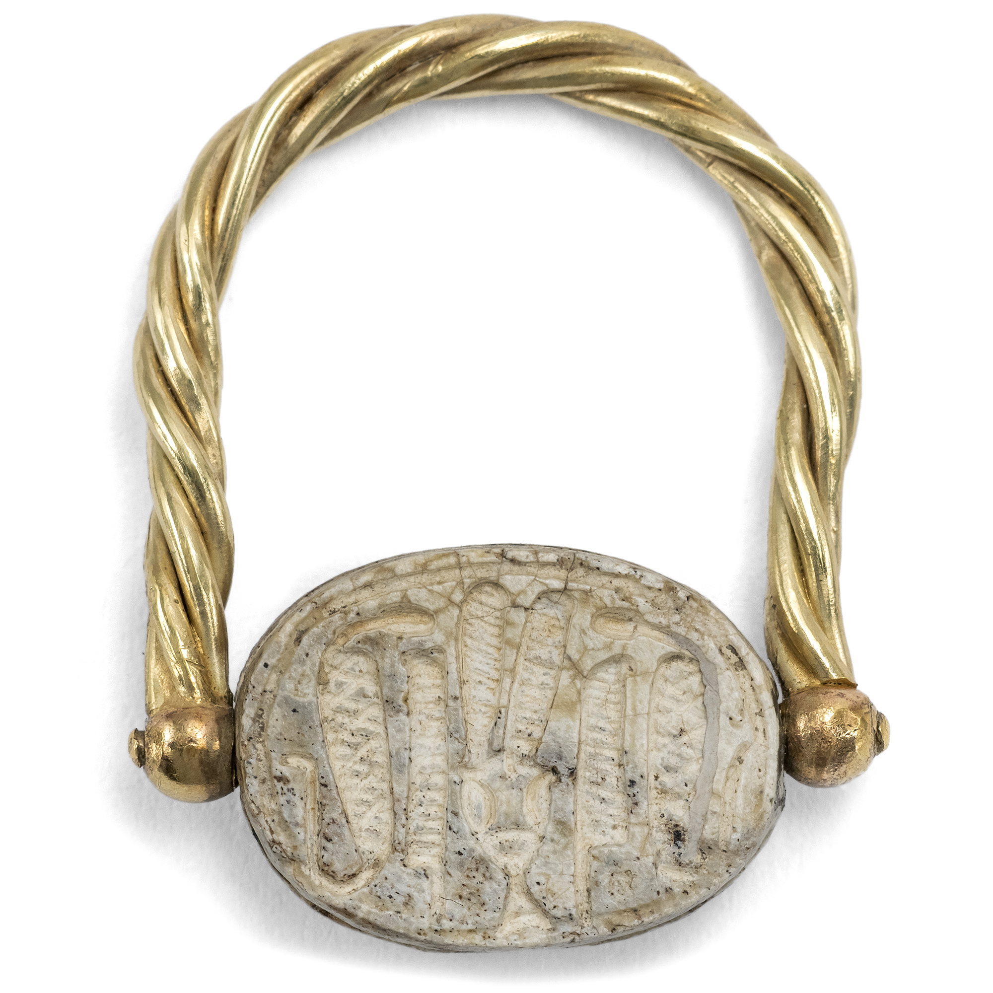 Ring mit altägyptischem Skarabäus in Gold, 1. Hälfte des 20, Jhdts. Ring mit altägyptischem Skarabäus in Gold, 1. Hälfte des 20, Jhdts.