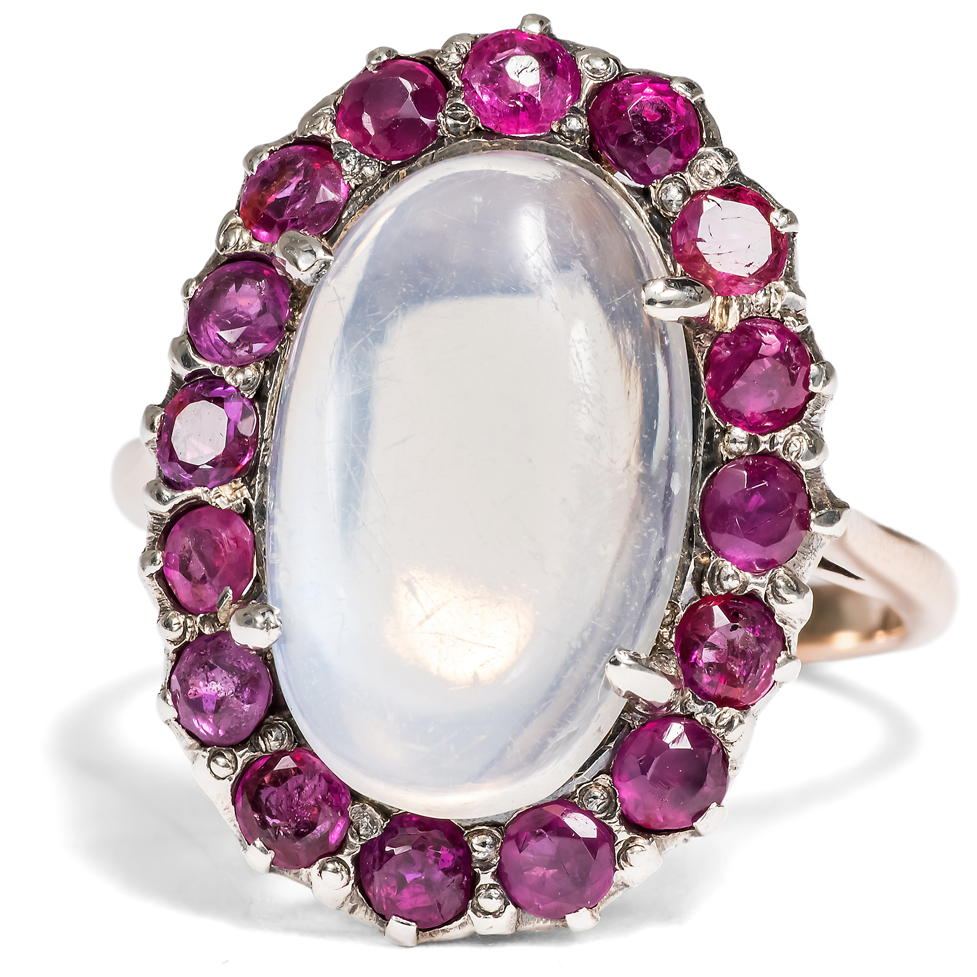 Vintage Ring mit Mondstein & pinkfarbenen Saphiren, wohl Südasien, 2. Hälfte des 20. Jhdts. Vintage Ring mit Mondstein & pinkfarbenen Saphiren, wohl Südasien, 2. Hälfte des 20. Jhdts.