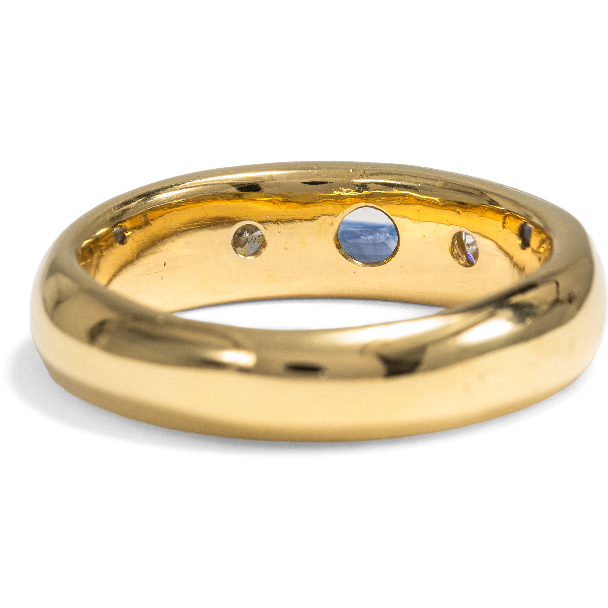 Moderner Bandring mit feinem Ceylonsaphir & Brillanten in Gold, um 2000 & später Moderner Bandring mit feinem Ceylonsaphir & Brillanten in Gold, um 2000 & später