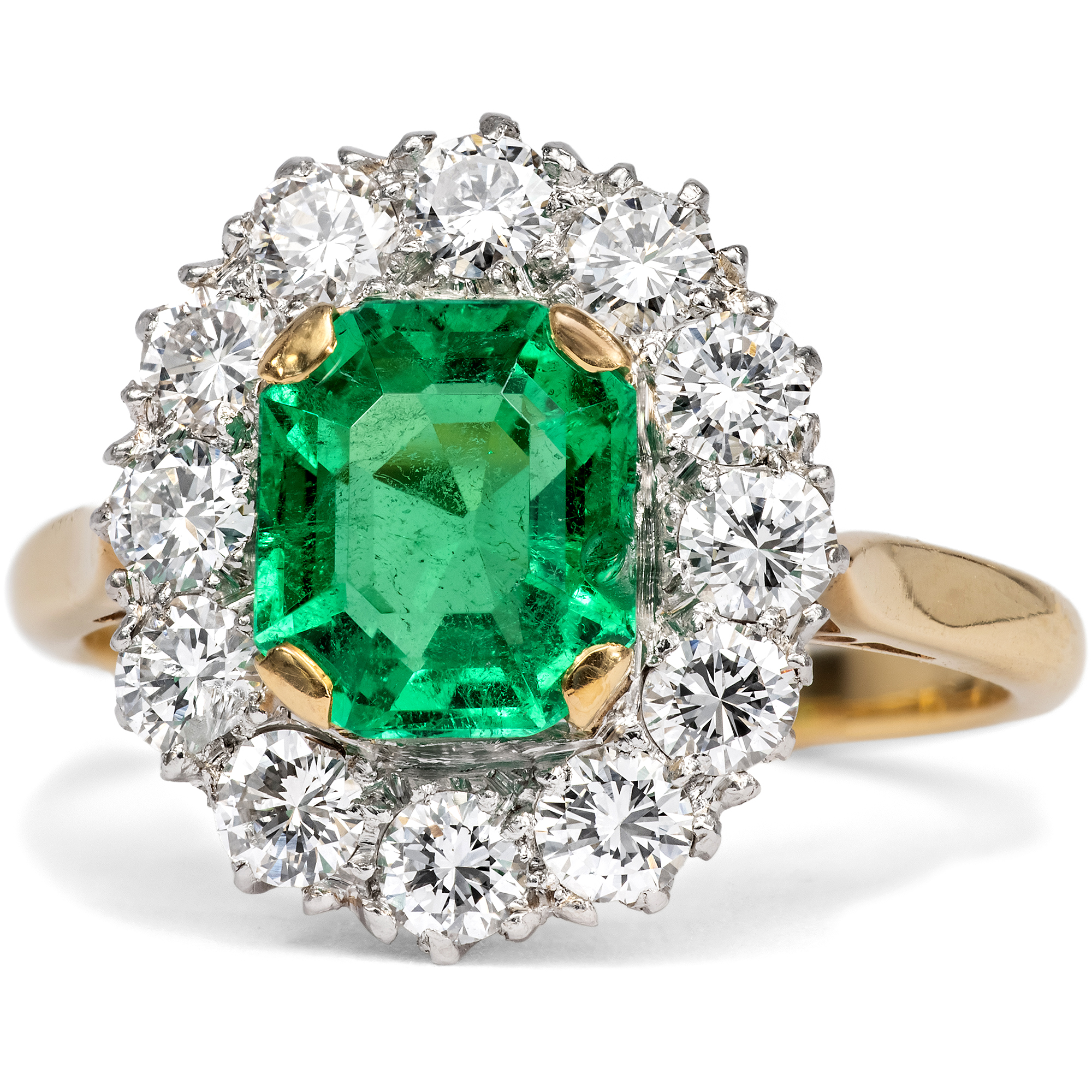 Timeless Cluster Ring with a Colombian Emerald and Diamonds, c. 1950 Timeless Cluster Ring with a Colombian Emerald and Diamonds, c. 1950