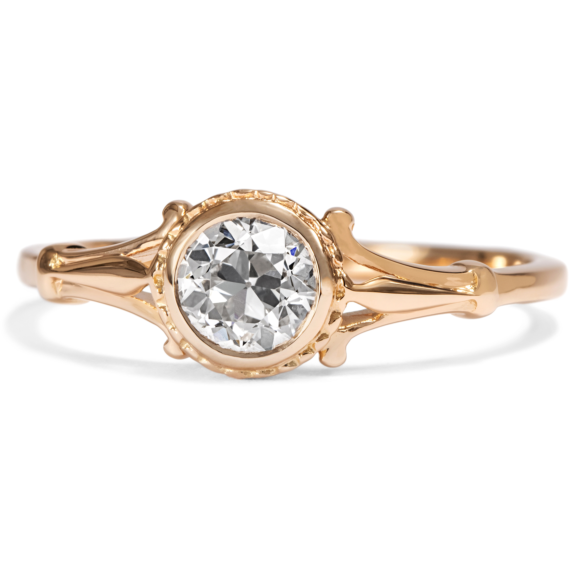 Romantischer Ring mit antikem „Old European Cut“ Diamant in Roségold, aus unserer Werkstatt Romantischer Ring mit antikem „Old European Cut“ Diamant in Roségold, aus unserer Werkstatt